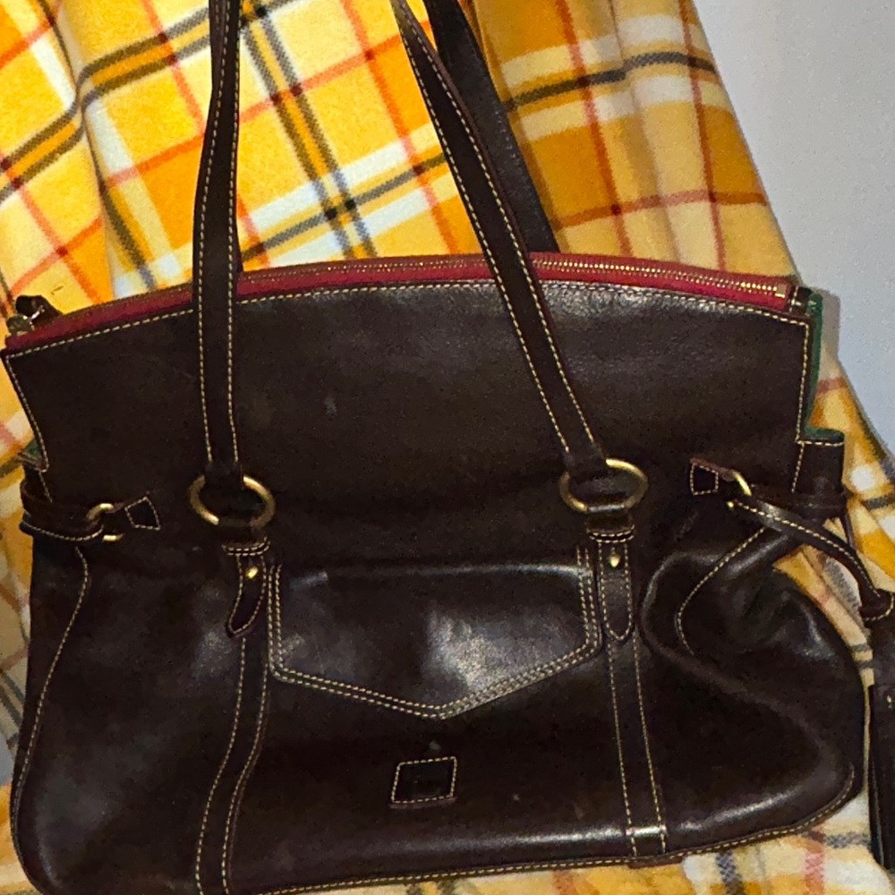 Vintage Dooney and bourke bag